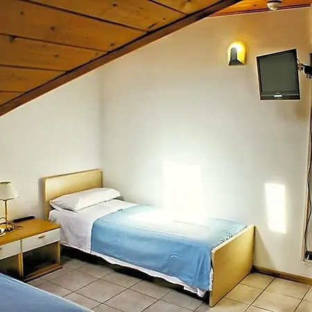 Hofer 2* Bolzano